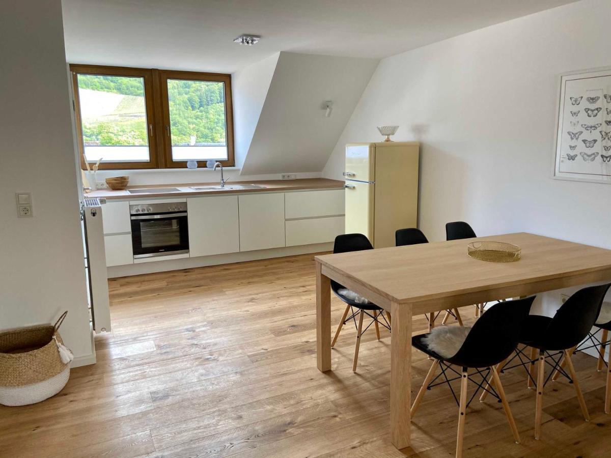 Апартаменты Neu!!! Moselbleibe Winzerhaus Kues Бернкастель-Кюс Экстерьер фото